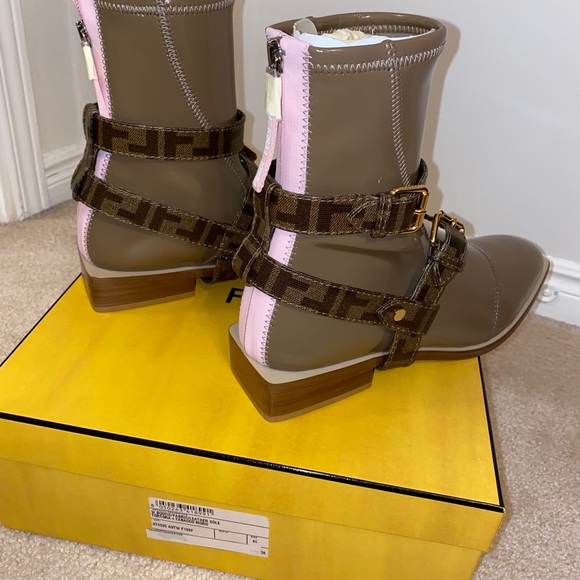 FENDI NEOPRENE BOOTS - Picture 9 of 12